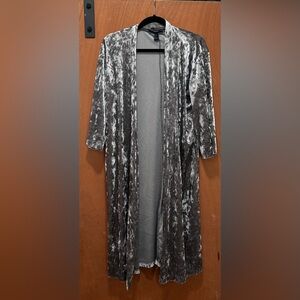 Crushed velvet size medium duster